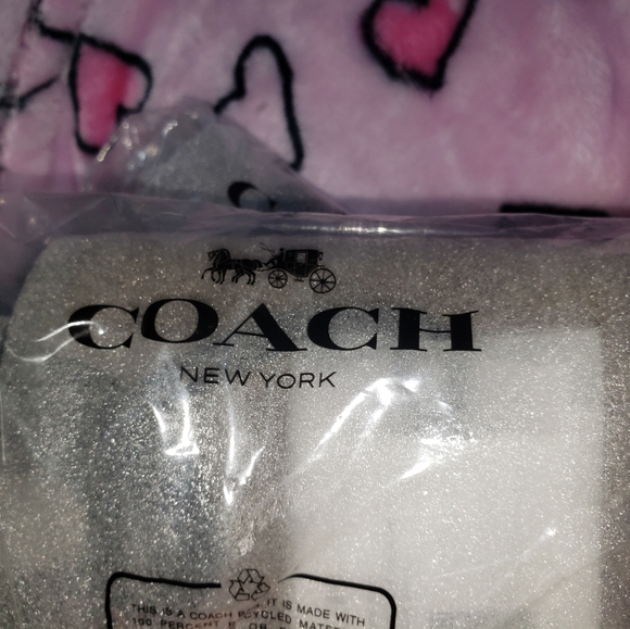 COACH NEW SIGNATURE LEATHER PRINT HIS & HER FLASK NEW IN BAG. - Picture 9 of 12